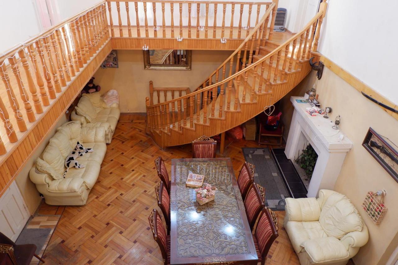 Rezo'S Ranch Apartment Samtredia Екстериор снимка
