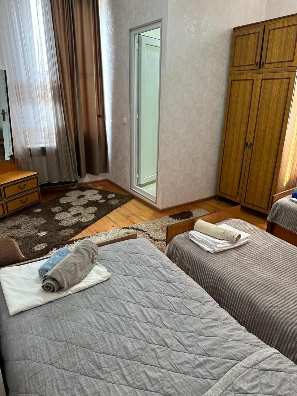 Rezo'S Ranch Apartment Samtredia Екстериор снимка