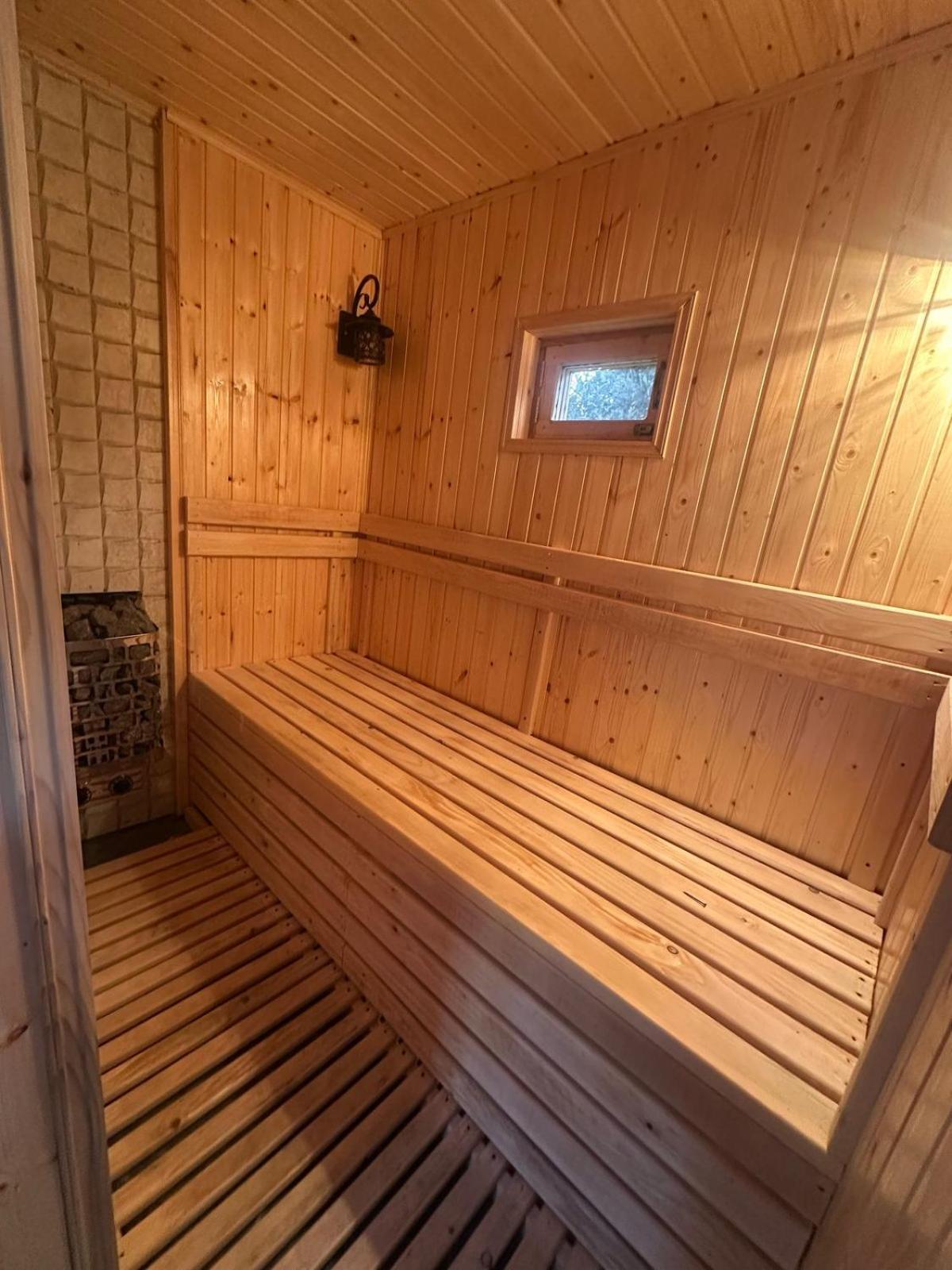 Rezo'S Ranch Apartment Samtredia Екстериор снимка